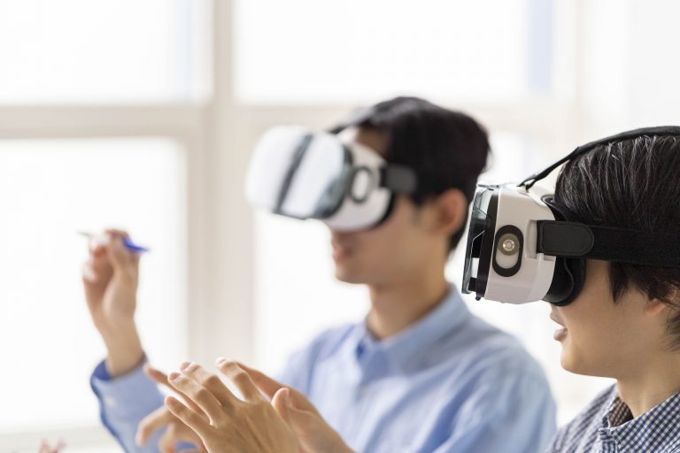 How VR is Being Used in the Healthcare Field intech.media